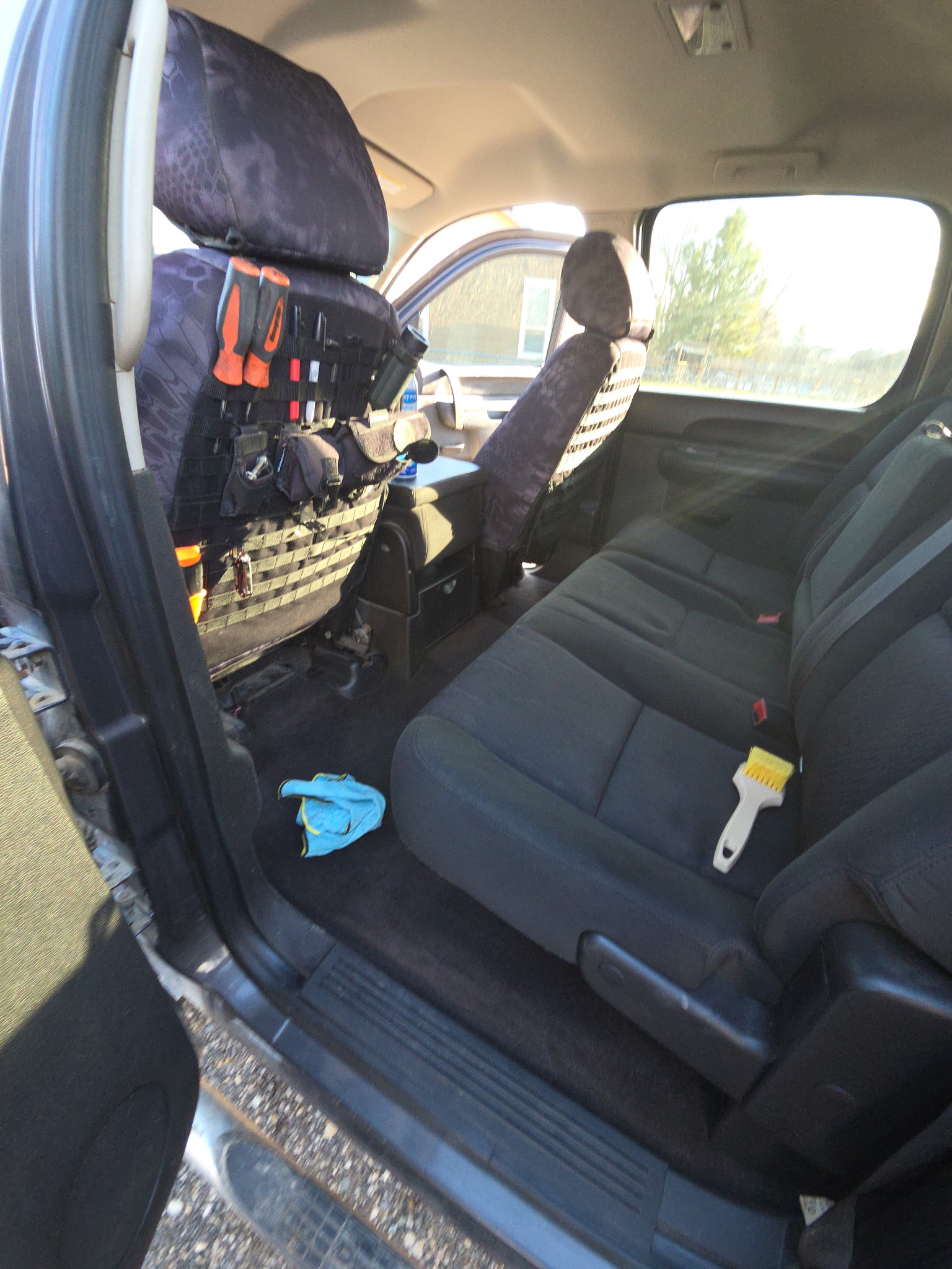 Truck Floor Mat Cleaning After